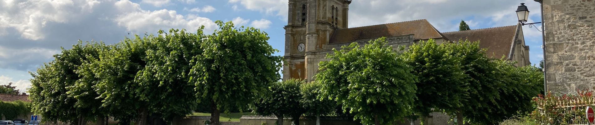 Randonnée Marche Montjavoult - Montjavoult - Photo