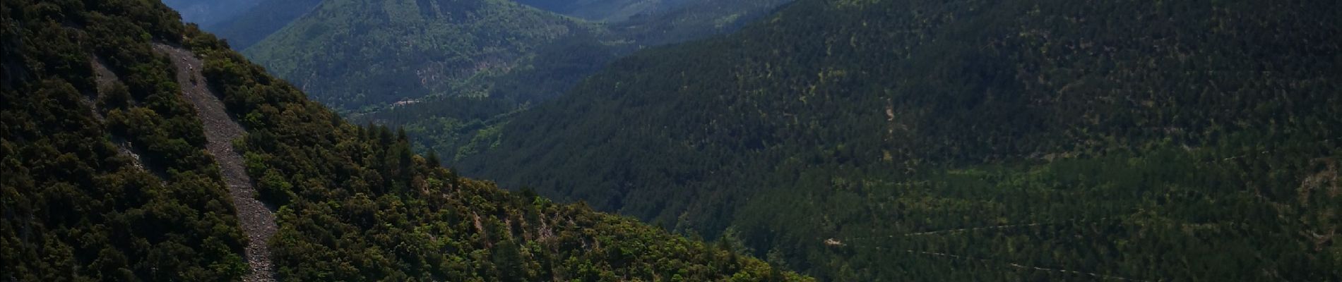 Tour Wandern Saint-Léger-du-Ventoux - de St Léger du Ventoux à Brantes - Photo