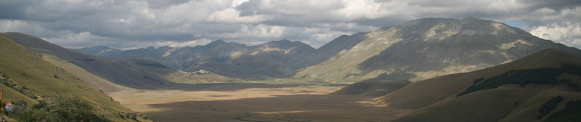 Tour Zu Fuß Norcia - IT-560 - Photo