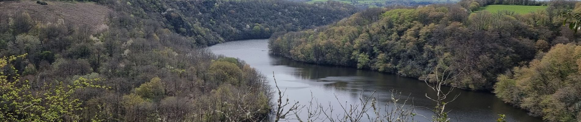 Tour Mountainbike Chambon-sur-Voueize - charbon sur voueize, le pont suspendu  - Photo