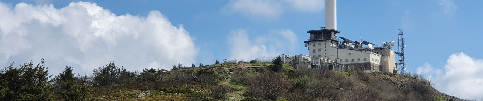 Tour Wandern Doizieux - Doizieux - De l'émetteur du Pilat à la Jasserie - Photo