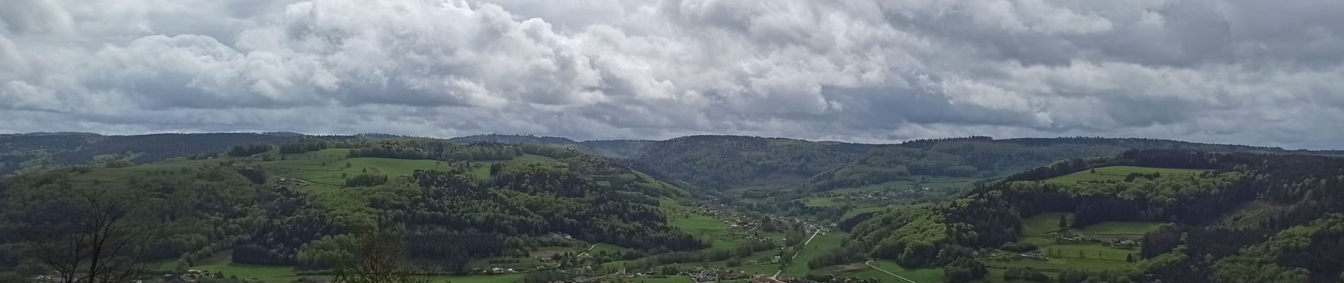 Tour Elektrofahrrad Fougerolles-Saint-Valbert - 16-05-21 Croisette- Val d'Ajol- le château - Photo