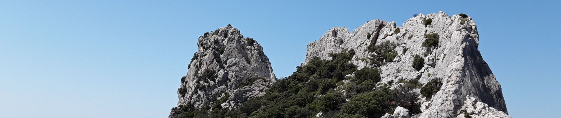 Tour Wandern Gigondas - Les Dentelles Sarrazines d'Est en Ouest - Photo