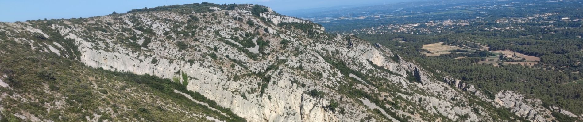 Excursión Ruta Saint-Rémy-de-Provence - Footing plateau de la Caume - Photo