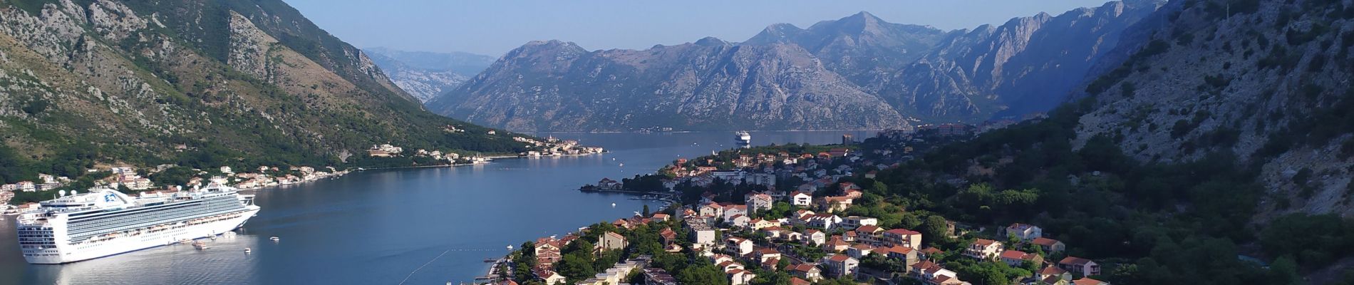 Trail Walking Unknown - Kotor - Photo