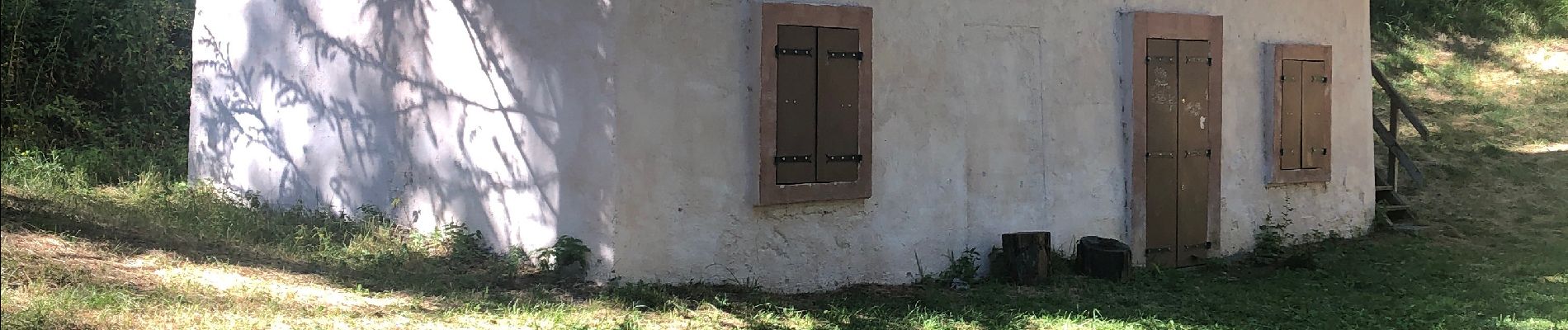 Tour  Saint-Apollinaire - Cabane de joubelle - Photo