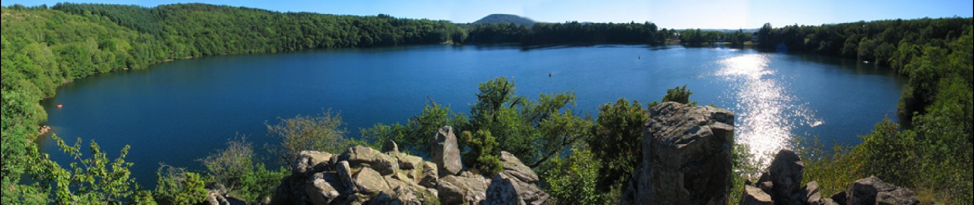 Tour Wandern Charbonnières-les-Vieilles - Charbonnieres_Tazenat_Gour - Photo