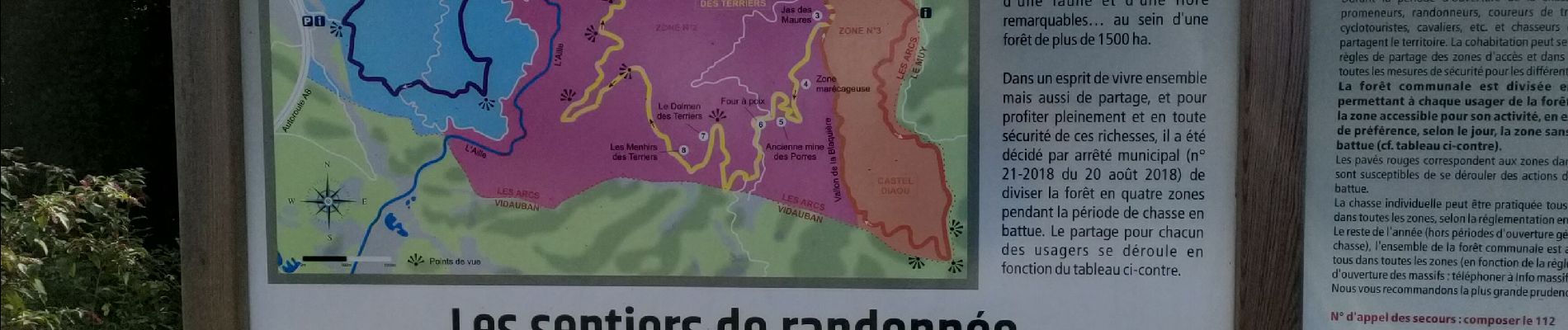 Tour Wandern Les Arcs-sur-Argens - apie de Raynaud forêt des arcs - Photo