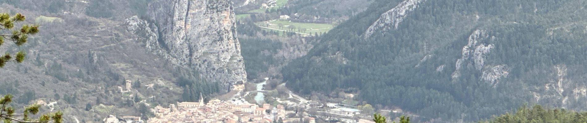 Trail Walking Castellane - La Colle : Cadières de Brandis - Photo