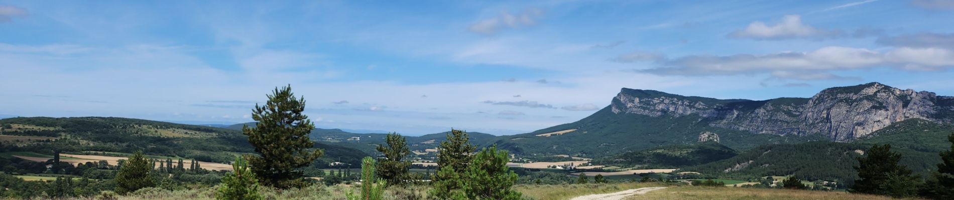 Tocht Stappen Francillon-sur-Roubion - faux - Photo