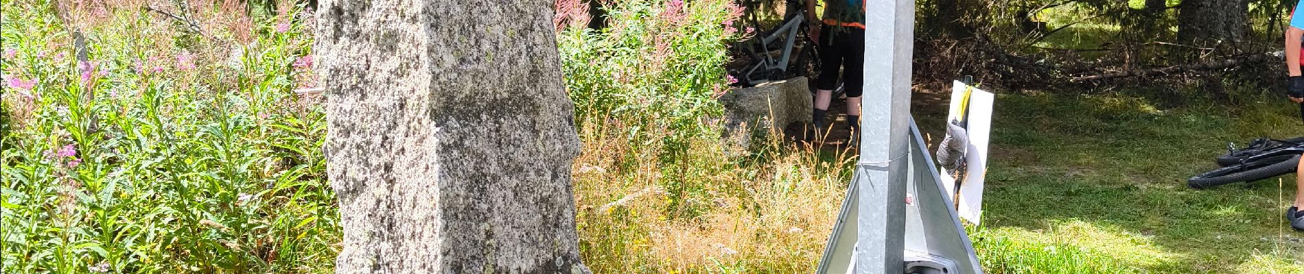 Trail Walking La Panouse - la Panouse Roc de Fenestre  Col des 3 soeurs - Photo