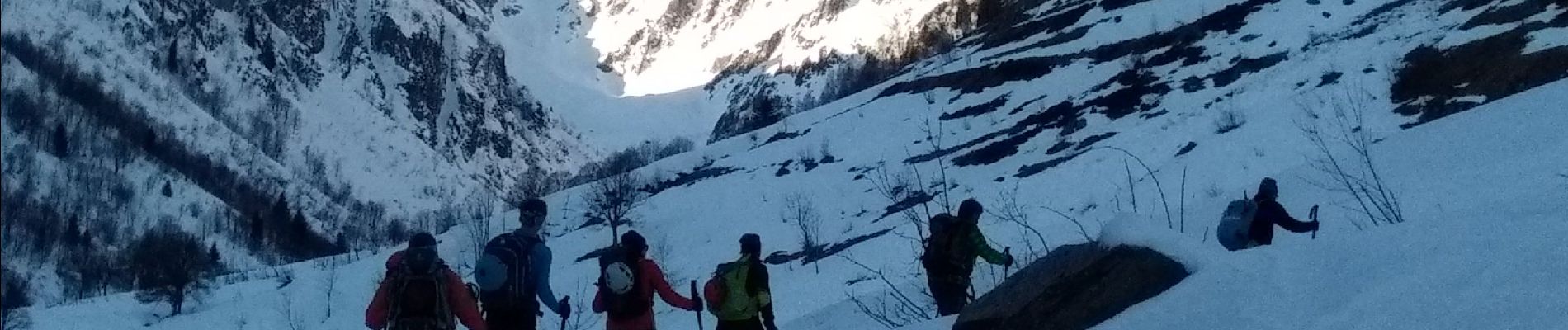 Trail Touring skiing Saint-Colomban-des-Villards - Selle du Puy gris - Photo