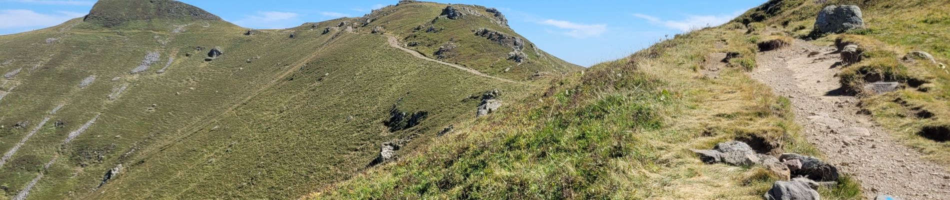 Trail Walking Saint-Jacques-des-Blats - st Jacques les B plomb du cantal  - Photo