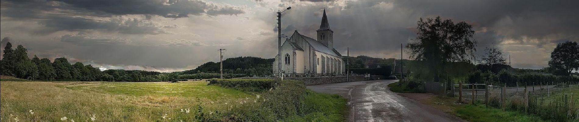 Randonnée Marche Champeau-en-Morvan - saint leger de fouche 3.3 km - Photo