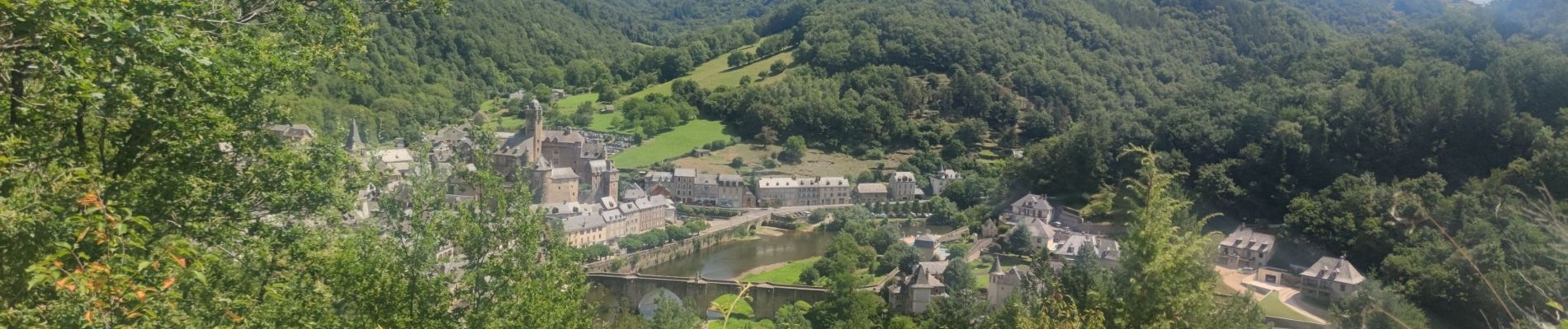 Tour Wandern Estaing - Boucle autour d'Estaing - 24 juil 2024 - Photo