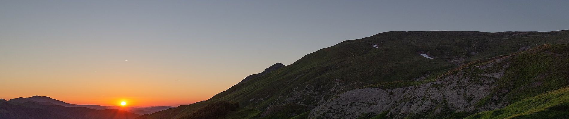 Percorso A piedi Ventasso - Ligonchio - Il Groppo - Passo di Romecchio - Rifugio Bargetana - Passo di Lama Lite - Bocca di Massa - Photo