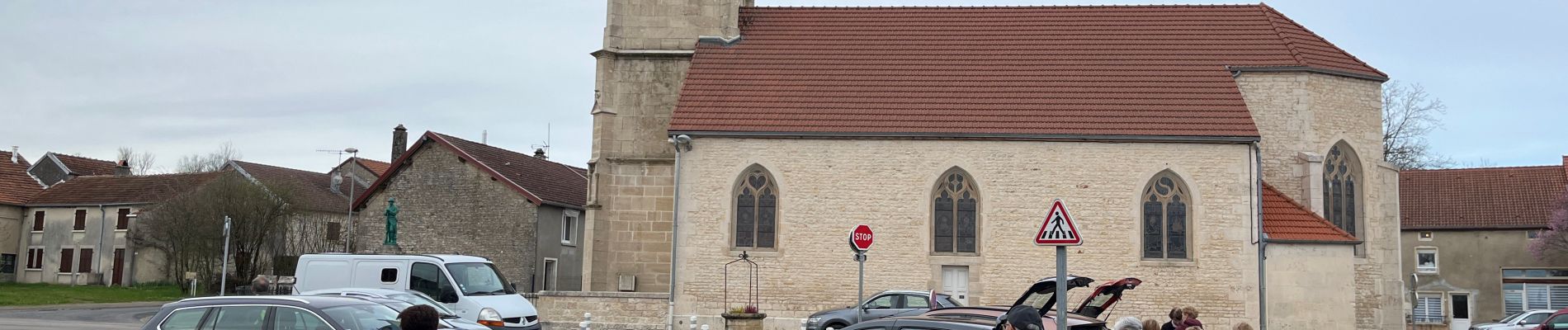 Tour Wandern Biesles - Le Puits des Mèzes - Photo