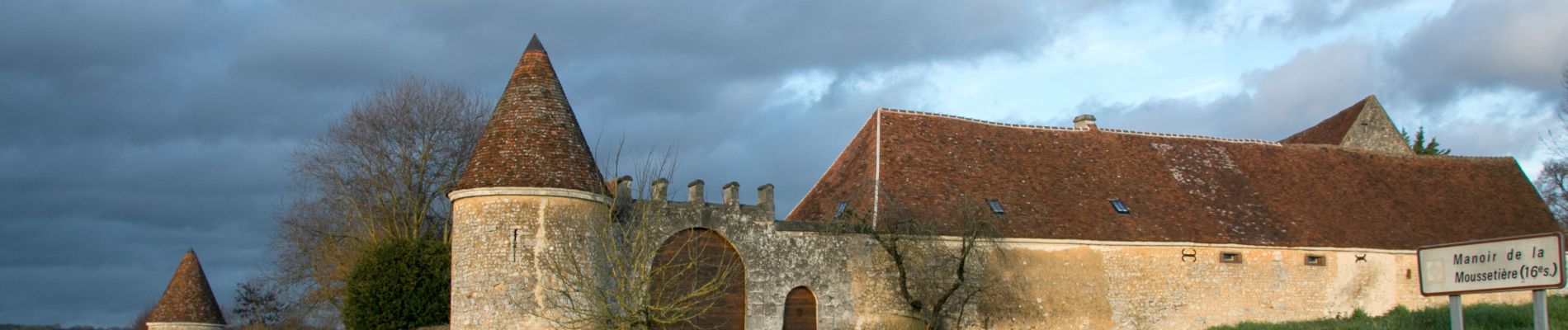 Tour Wandern Cour-Maugis sur Huisne - La Sentinelle de Commeauche 6.2 Km - Photo