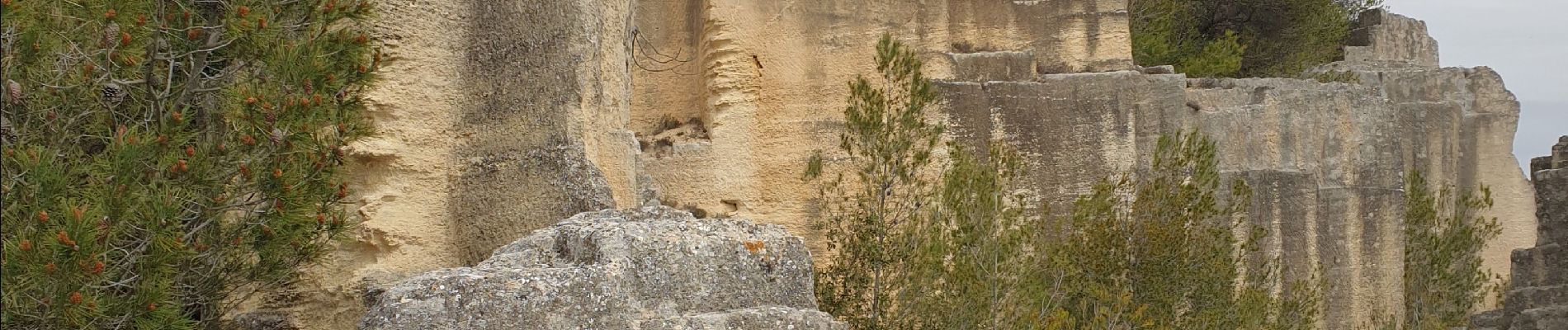 Excursión Senderismo Sommières - Sommieres carrières de Junas - Photo