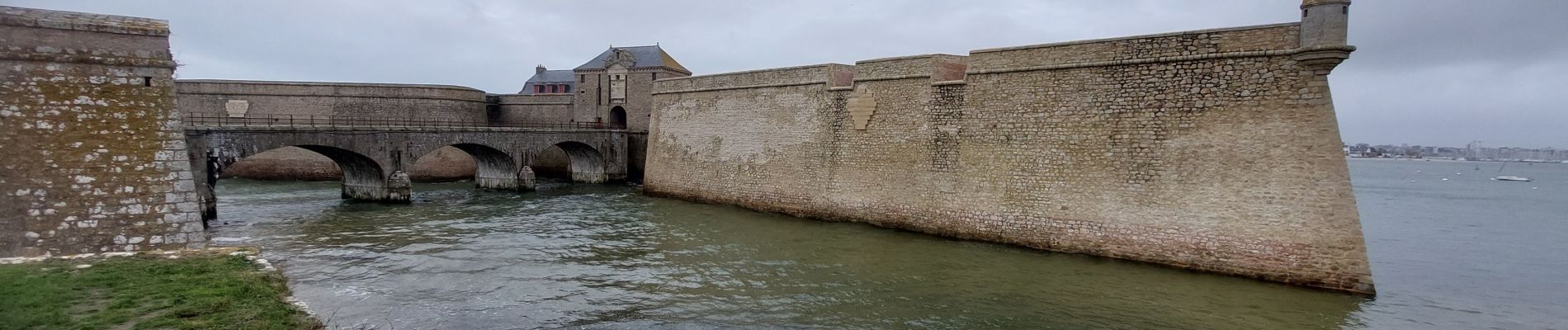 Tocht Stappen Port-Louis - PR_56_Port-Louis_AA_01_Circuit1b_Du-Haut-Des-Remparts_20231224 - Photo