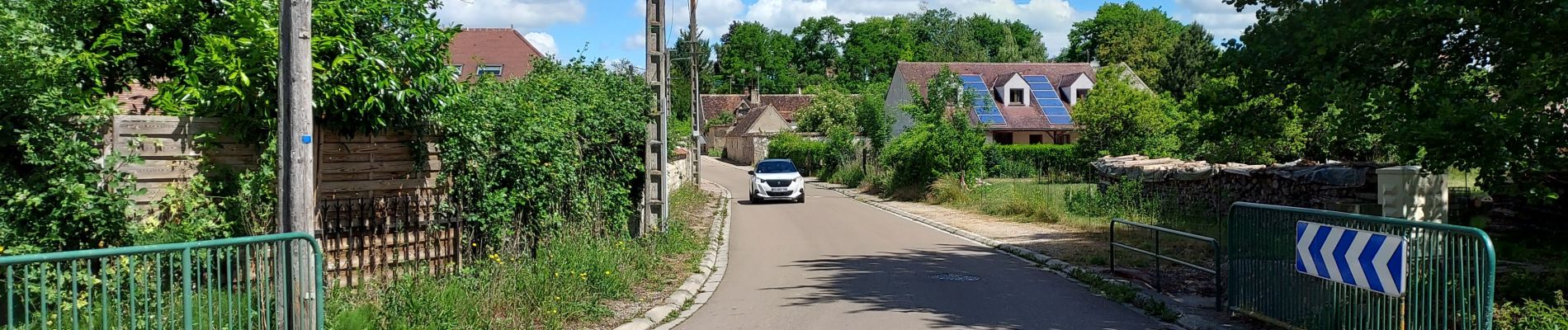 Randonnée Vélo de route Paron - 111 N75 La Garenne-01 - Photo