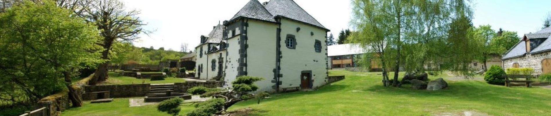 Tour Wandern Charbonnières-les-Varennes - De Verrières à Beaunit - Photo