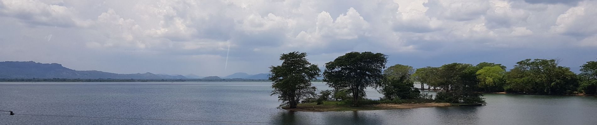 Tocht Auto Unknown - Sri-11 Lyiangahawela - Buduruvagala - PN d'Udawalawe - Lac Chandrika - Photo