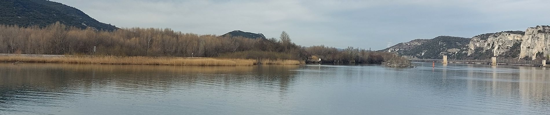 Trail Walking Donzère - Donzère Les canaux 8km - Photo