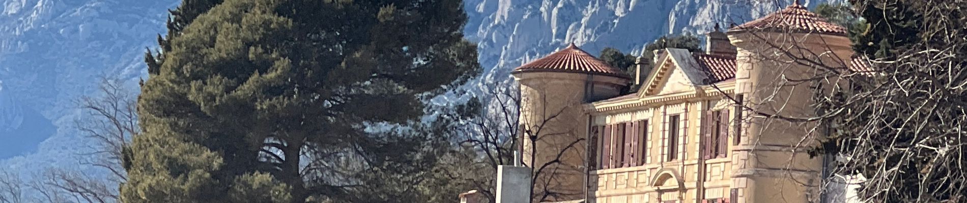 Tour  Puyloubier - Musée de la légion  - Photo