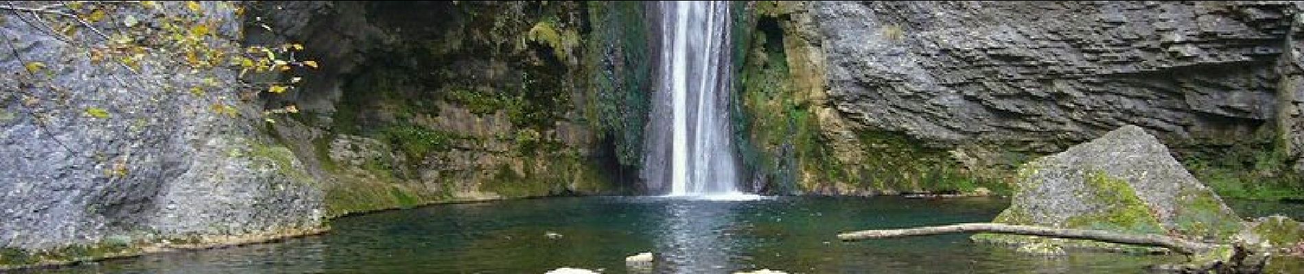 Tour Wandern Marchamp - La cascade de la Brive, Cerin et Marchamp - Photo