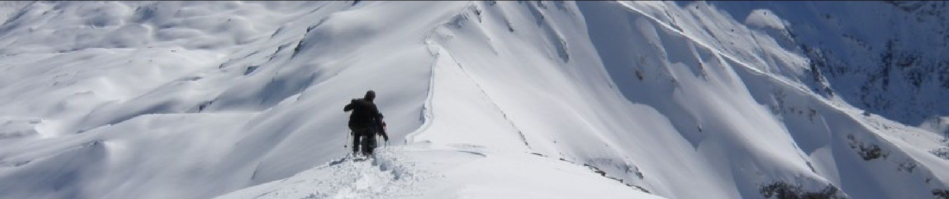 Tour Schneeschuhwandern Gavarnie-Gèdre - Piméné par la voie hivernale - Photo