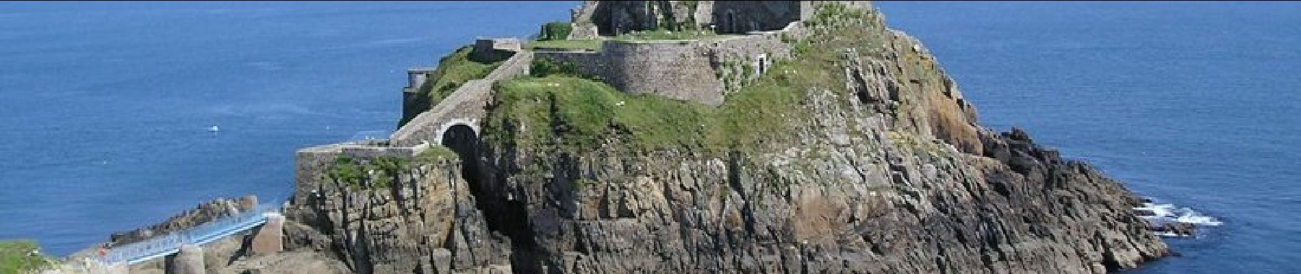 Tour Wandern Plougonvelin - De la Pointe St Mathieu au Fort de Bertheaume - Photo