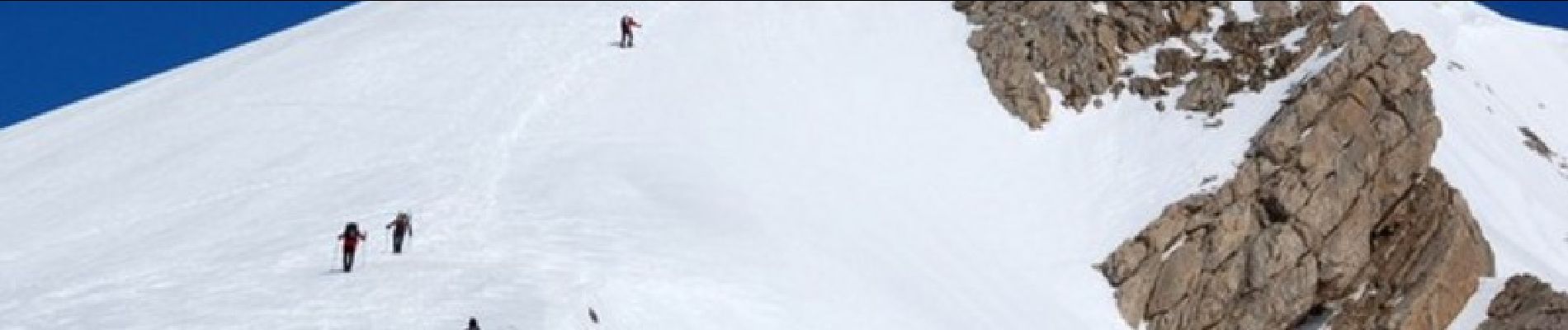 Tocht Sneeuwschoenen Laruns - Randonnée raquettes Pic de Peyrelue 2441m - Photo