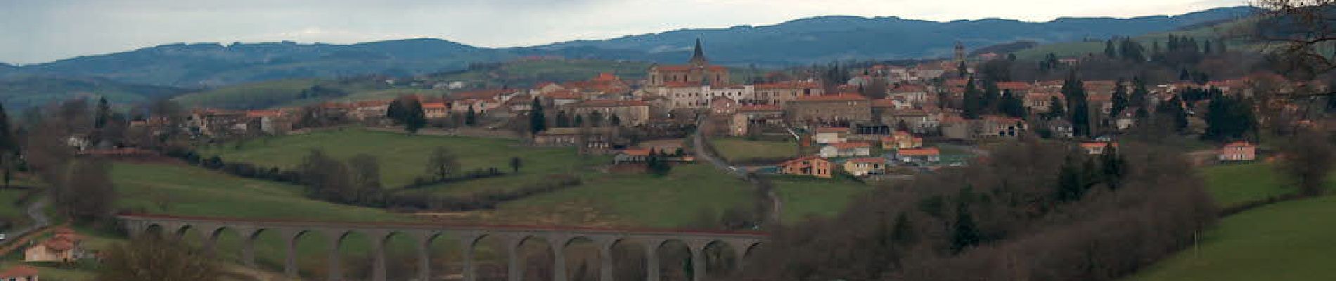 Tour Wandern Saint-Symphorien-de-Lay - Saint Symphorien de Lay - Le circuit des Ponts de Pierres - Photo