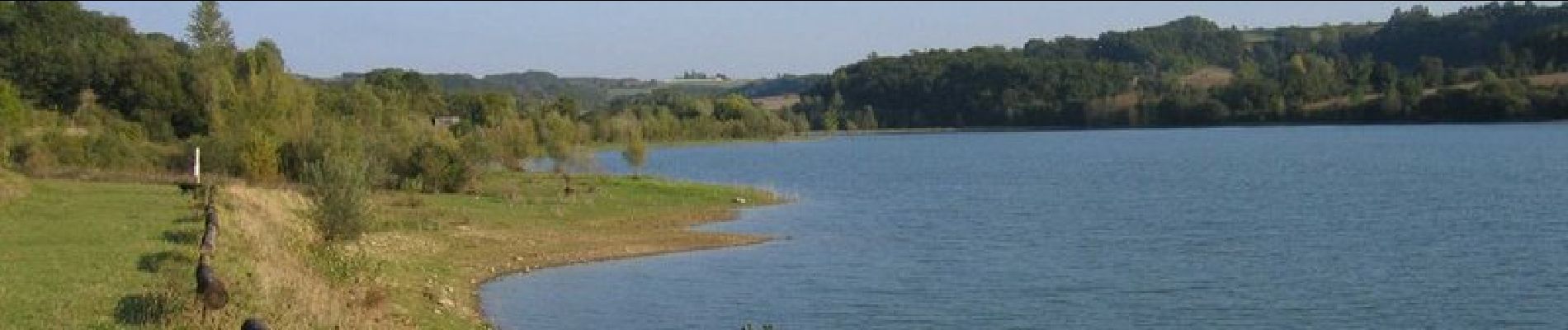 Excursión Senderismo Lacépède - Lacépède, l'observatoire du lac de Salabert - Pays de la vallée du Lot - Photo