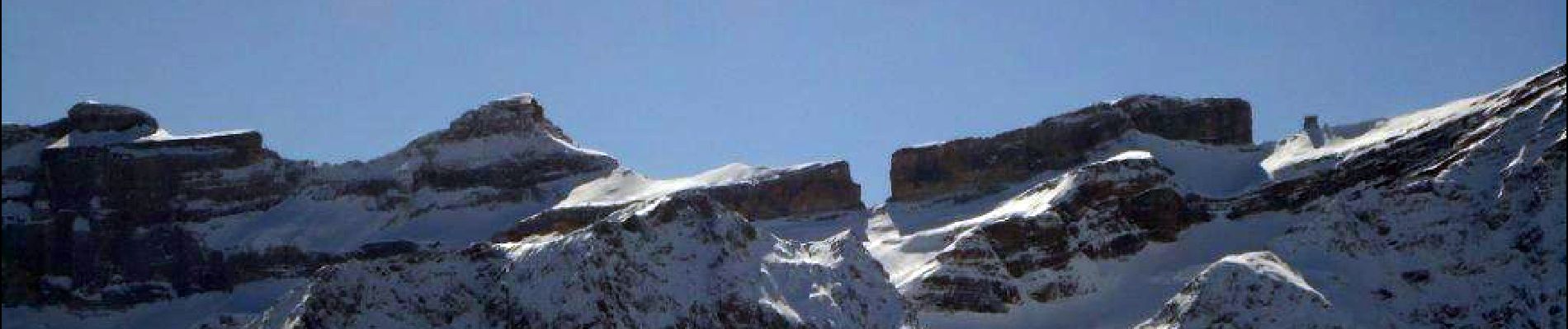 Randonnée Raquettes à neige Gavarnie-Gèdre - Col du Pourteillou - Gèdre - Photo