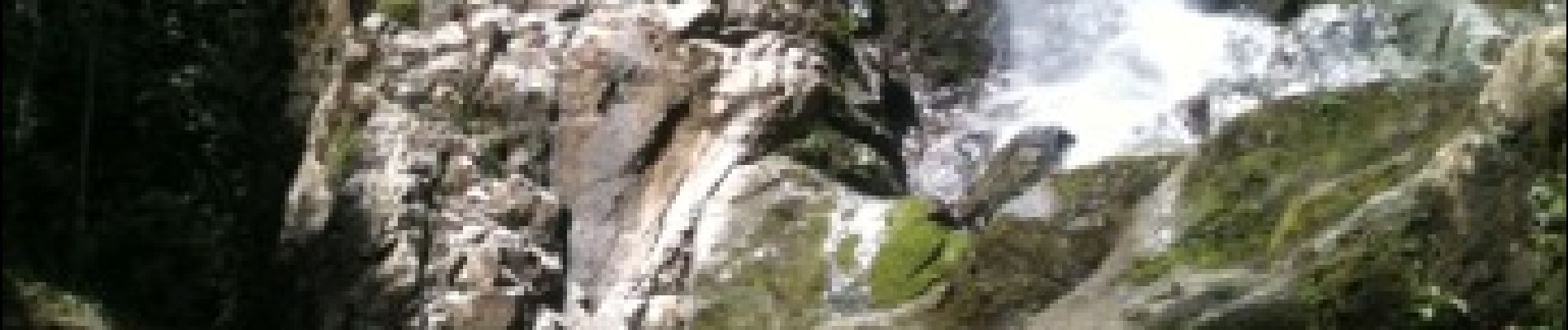 Tocht Stappen Unknown - cascade lombongo-gorontalo - Photo
