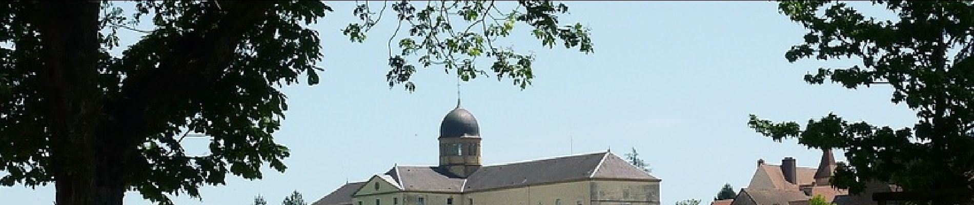 Tour Laufen Charolles - Chemin du bocage et des fours à chaux, via Charolles - Photo