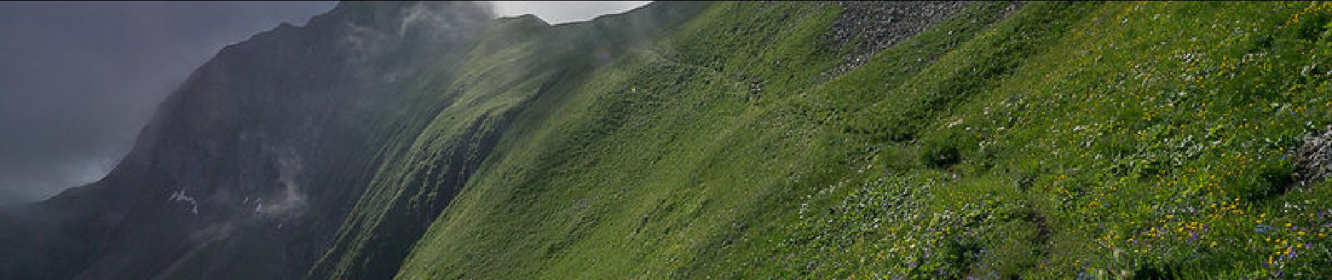 Tour Wandern Le Reposoir - La Pointe d'Almet, 2232 m - Le Reposoir - Photo