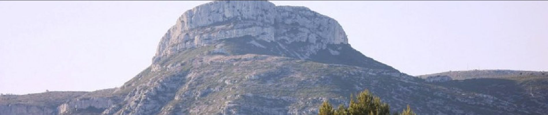 Tour Wandern Aubagne - Le Garlaban depuis le Puits de Raimu - Photo