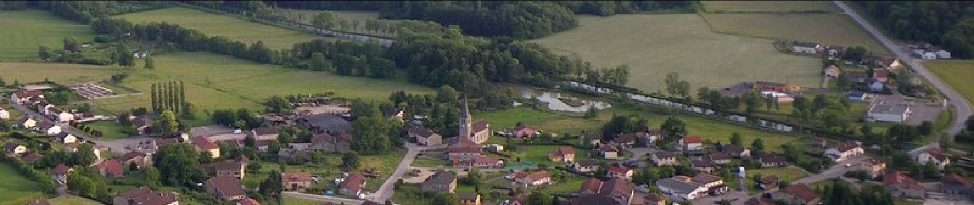 Tocht Stappen Girancourt - Circuit de Dommartin aux Bois - Photo