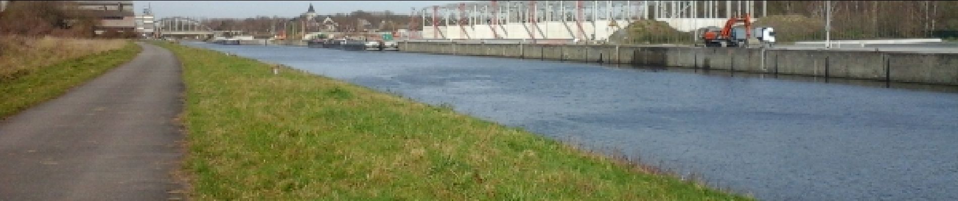 Point d'intérêt Antoing - Pont et port Autonome de Vaulx - Photo