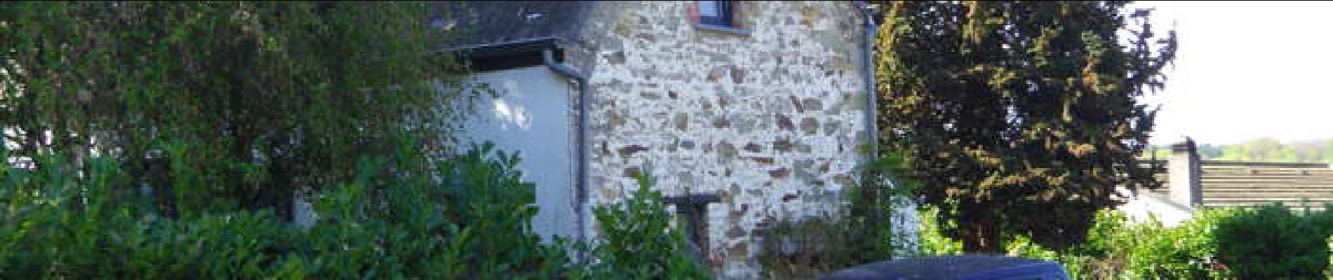 Point d'intérêt Court-Saint-Étienne - Maisons en pierre de schiste - Photo