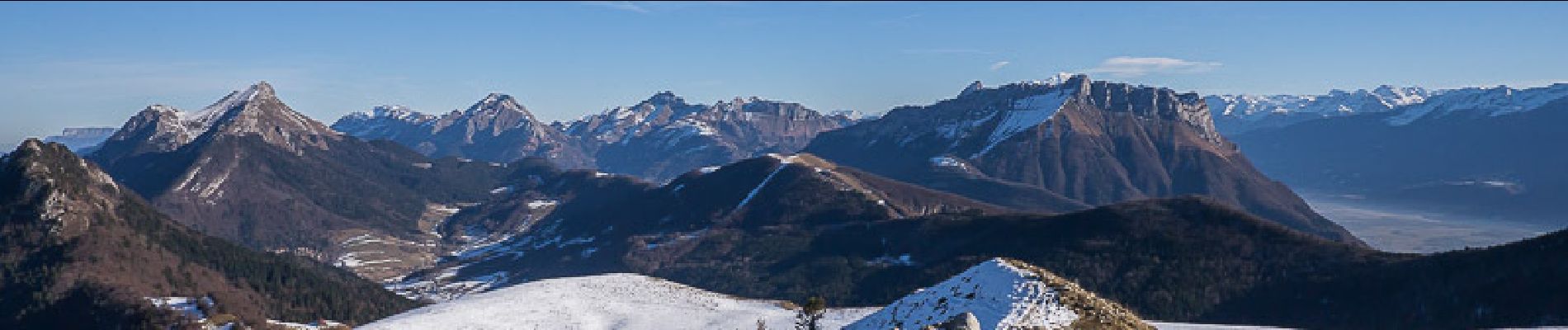Tour Schneeschuhwandern Thoiry - La Pointe de la Galoppaz 1681m, depuis le Chalet du Fournet - Photo