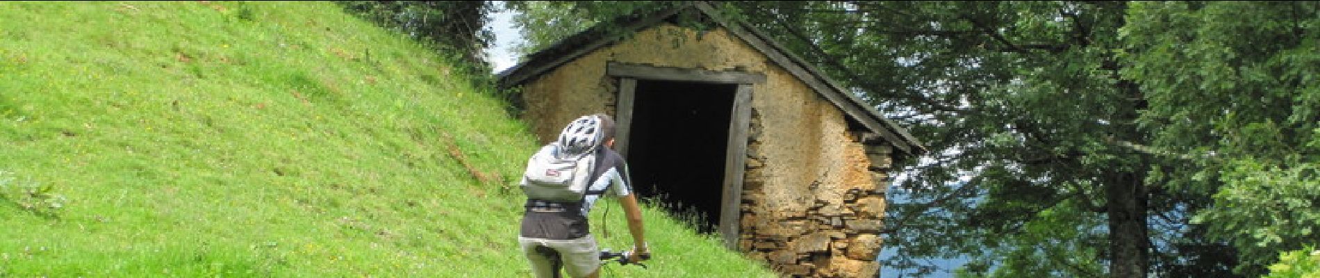 Trail Mountain bike Lasse - Le Sentier des Contrebandiers en VTT - De St Jean Pied de Port à Espila  - Photo
