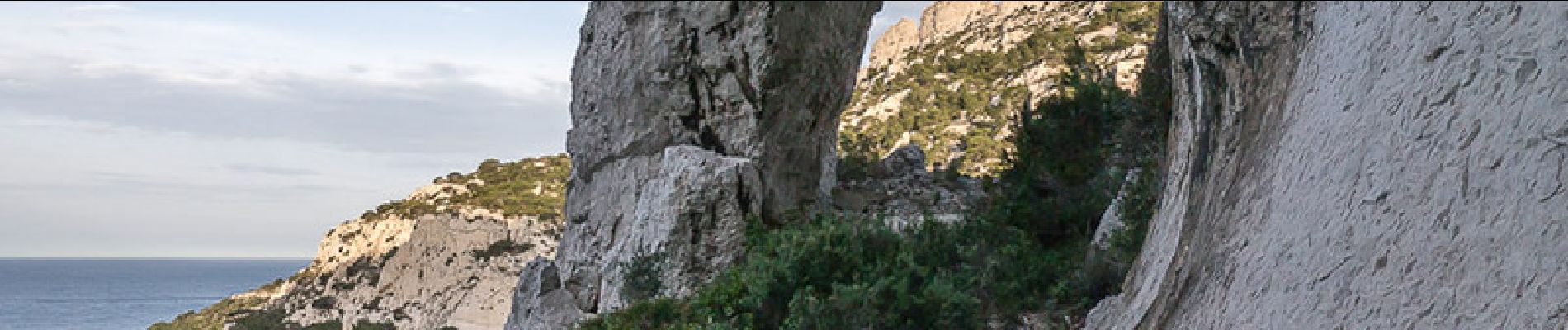 Randonnée Marche Marseille - La Roche Percée de la Mounine depuis Callelongue - Photo