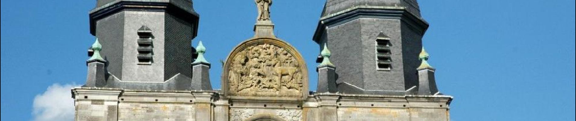 Point d'intérêt Saint-Hubert - Basilique de Saint-Hubert (patrimoine exceptionnel de Wallonie) - Photo