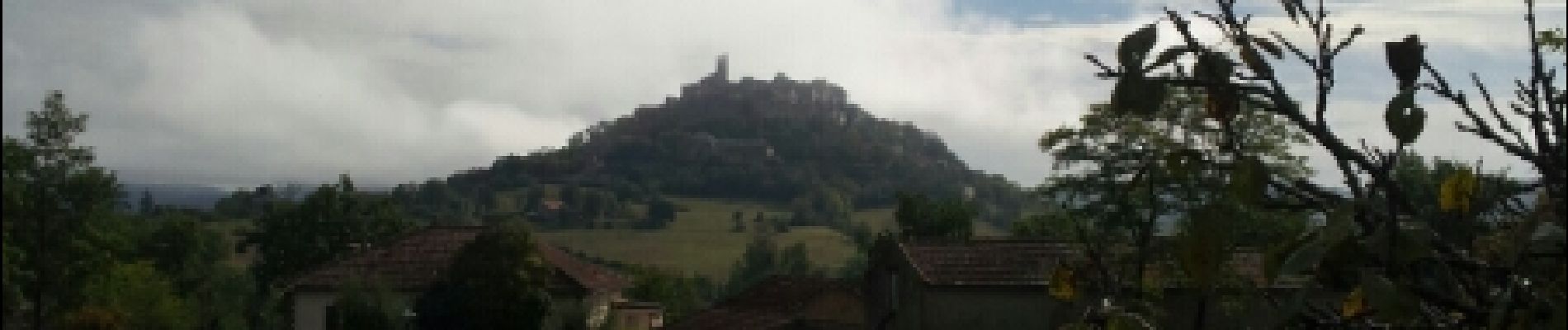 Point of interest Les Cabannes - 11 Vue sur Cordes-sur-Ciel - Photo