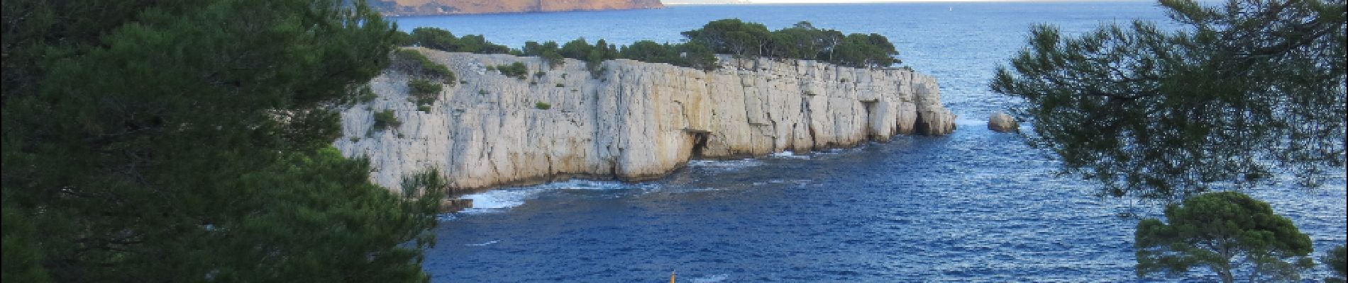 Point d'intérêt Marseille - l'embouchure de port pin - Photo