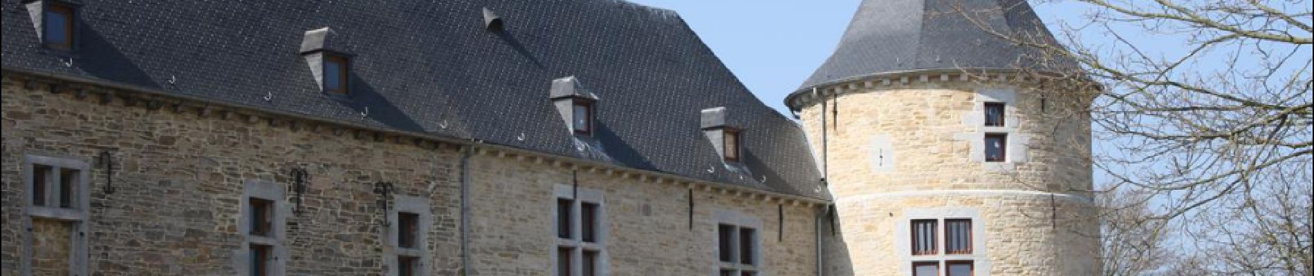 Point d'intérêt Assesse - Château-Ferme de Petit-Courrière - Photo